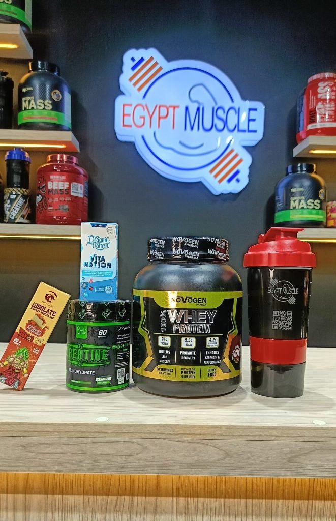 باكدچ رياضي متكامل لزيادة الكتلة العضلية الصافية، مكون من واي بروتين عالي الجودة، كرياتين نقي، فيتامينات، سناك بروتيني، وشيكر احترافي – كل اللي تحتاجه في باكدچ واحد!