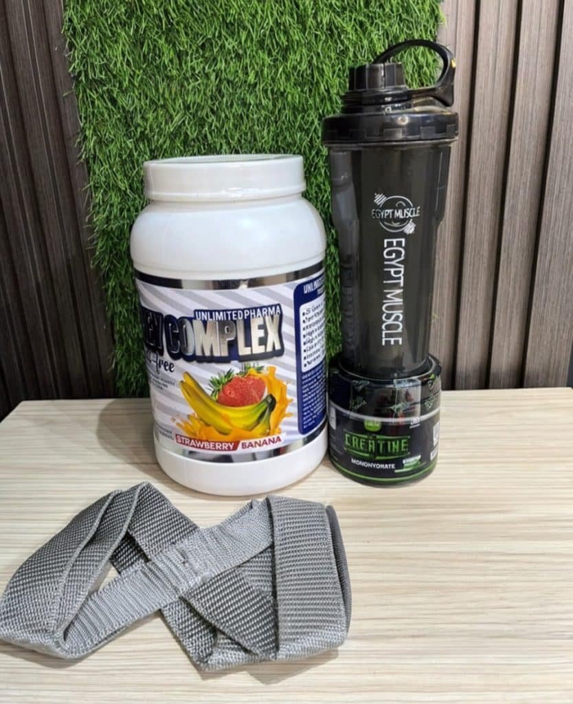 بوكس الضخامة الشهري – واي كومبليكس بنكهة موز بالفراولة، كرياتين بيورجانيك، شيكر Egypt Muscle، شداد 8، مصر